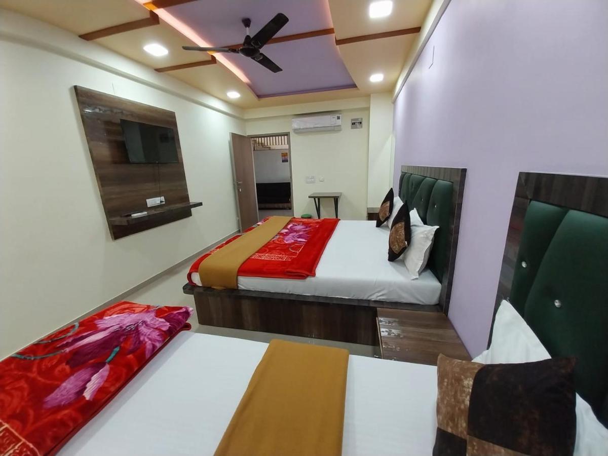 Hotel Ggc Inn 阿穆达巴 外观 照片