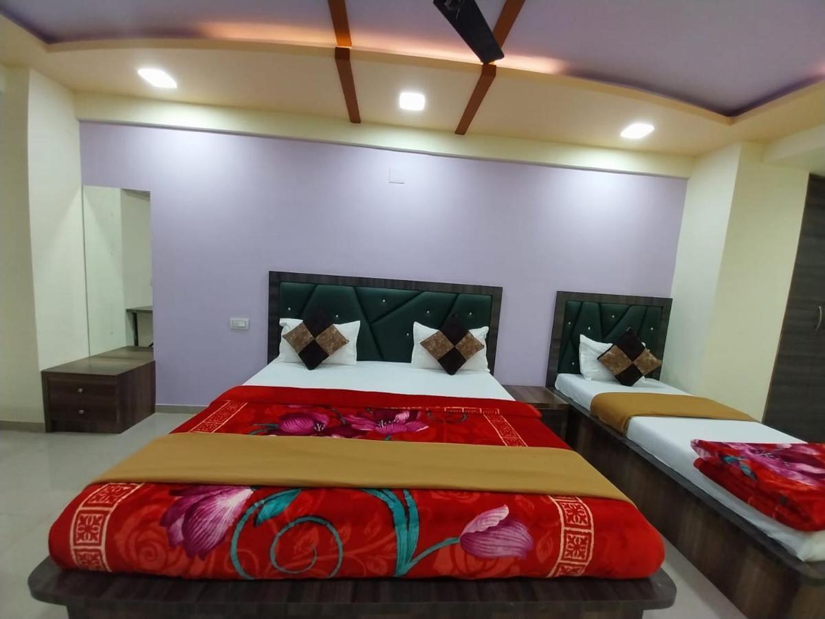 Hotel Ggc Inn 阿穆达巴 外观 照片